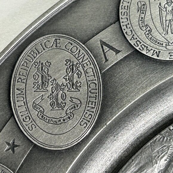 Bicentennial Commemorative Pewter Plate 1776-1976 "We Are One" Serial No. 000271 - Picture 5 of 10